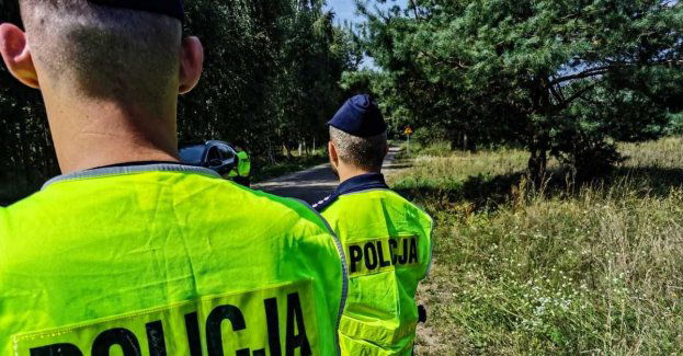 Kolejny kurier przewożący imigrnatów zatrzymany - wpadł dzięki czujności hajnowskiego policjanta na wolnym