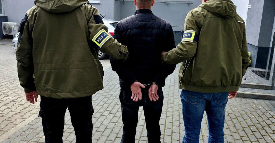 zdjęcie: Tymczasowy areszt dla odbieraka oszustów w Lubaczowie / fot. KPP w Lubaczowie Fot. KPP Lubaczów