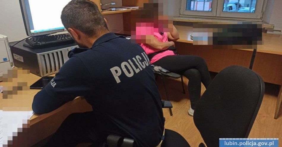 zdjęcie: Pijana rowerzystka wjechała w wózek z dwuletnim dzieckiem / fot. KPP w Lubienie
