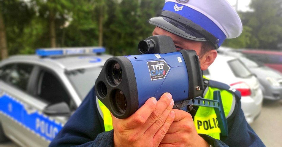 zdjęcie: Młody kierowca pędził 110 km/h w terenie zabudowanym / fot. KPP w Tucholi