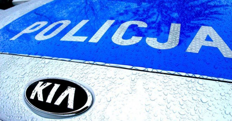 zdjęcie: Prosząc o szklankę wody okradły seniora… / fot. KMP Biała Podlaska