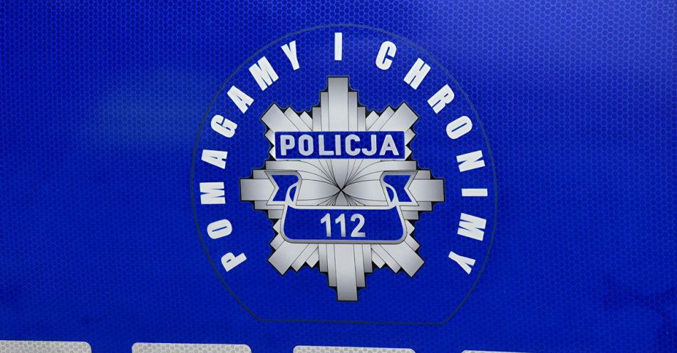 zdjęcie: Policjant na urlopie uratował tonącego mężczyznę we Wrocławiu / fot. KPP w Łasku