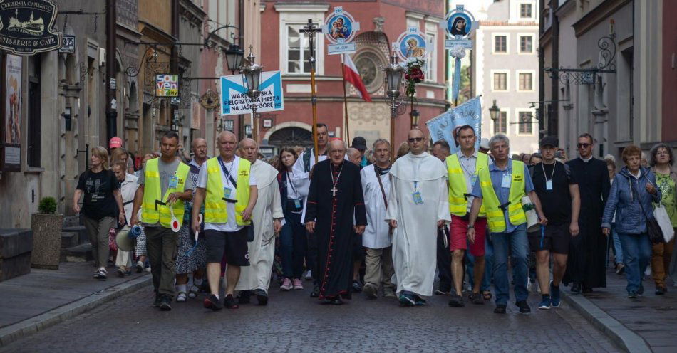 zdjęcie: Trzeba prosić Boga, by Jasna Góra była miejscem głoszenia Chrystusa, a nie fałszywych lęków / fot. PAP