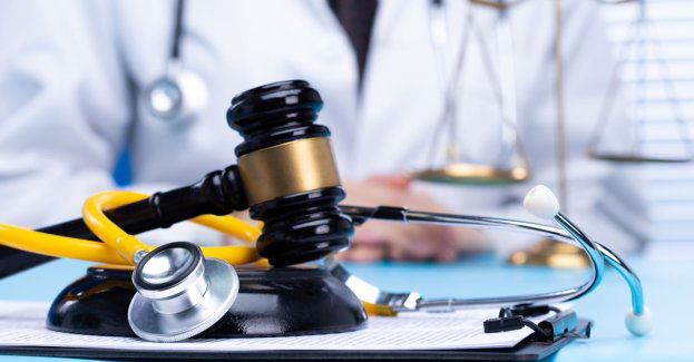 Dyrektorka szpitala stanie przed sądem; wypłaciła 4,8 mln zł premii