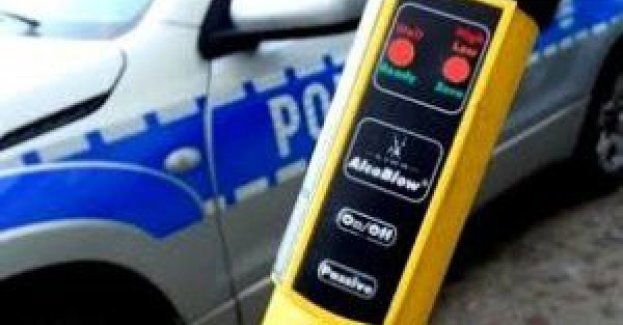 Pijany kierowca z ponad 2,5 promila zatrzymany w Nowej Brzeźnicy