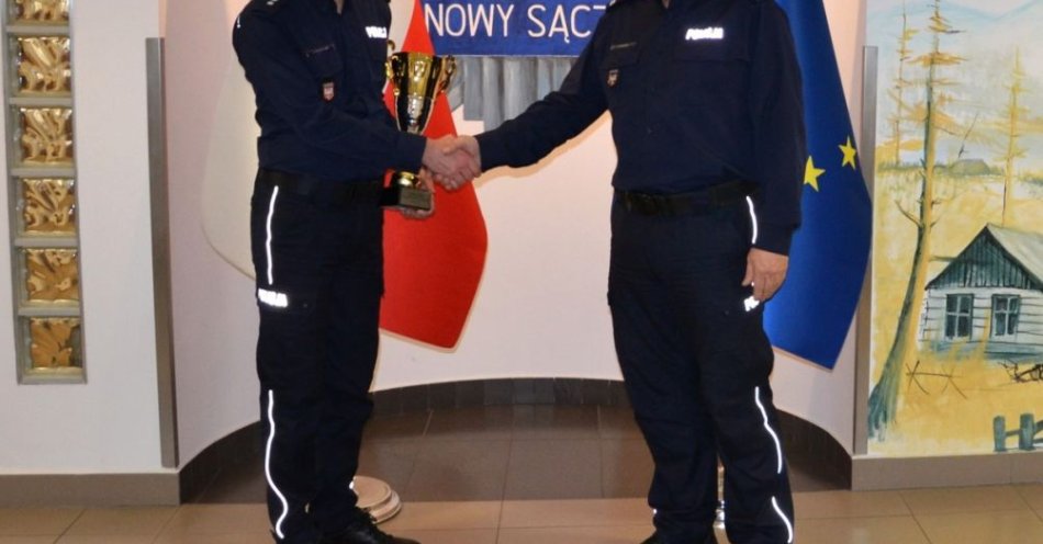 zdjęcie: Sądecki policjant zajął drugie miejsce w ogólnopolskim konkursie / fot. KMP w Nowym Sączu