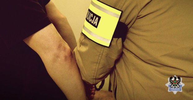 Pijany 21-latek wpadł na kradzieży sklepowej