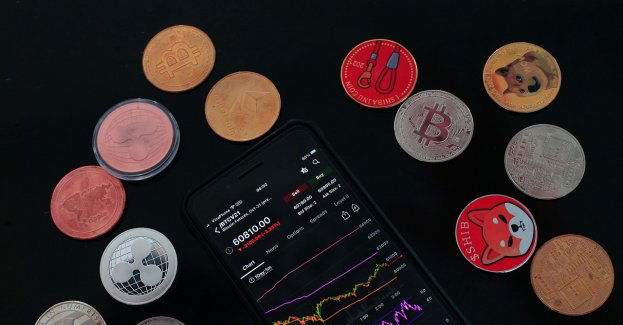 50-latek oszukany metodą „na kryptowaluty”; stracił 97 tys. zł