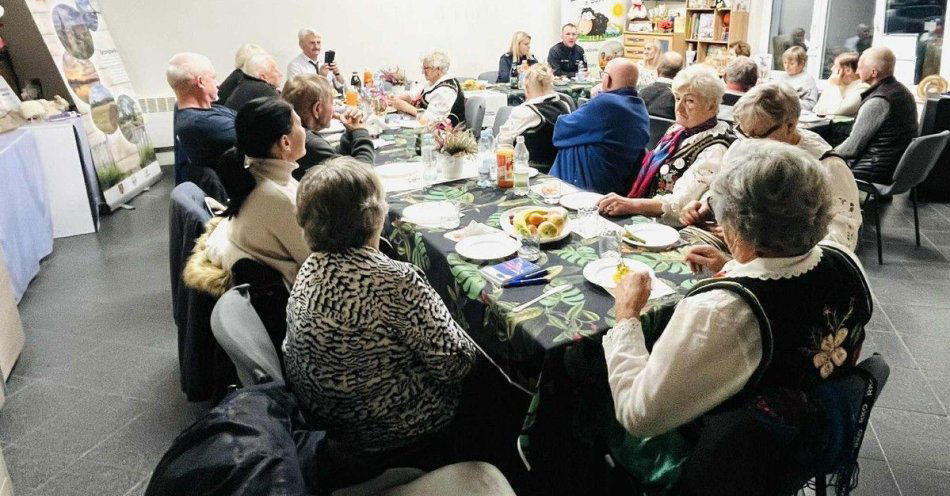 zdjęcie: Jak zwiększyć bezpieczeństwo seniorów na drogach? / fot. KPP w Braniewie