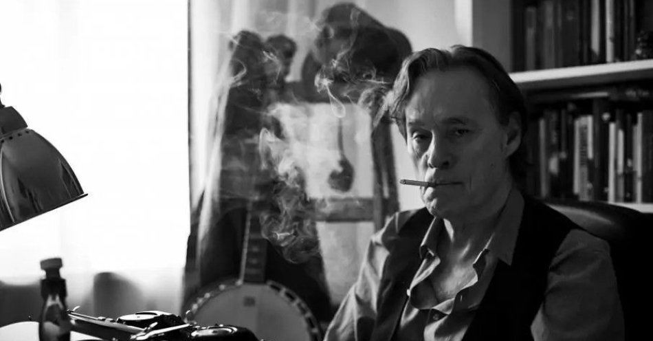 zdjęcie: Gitara, głos i magia chwili - John Porter na scenie / kupbilecik24.pl / Gitara, głos i magia chwili - John Porter na scenie