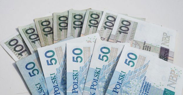 Zamiast wpłaty za fotel nastąpiła wypłata z konta bankowego