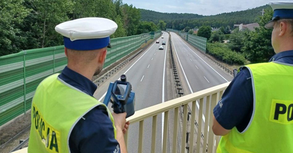 zdjęcie: Kontrole prędkości przy bramkach na autostradzie / fot. KPP w Tczewie