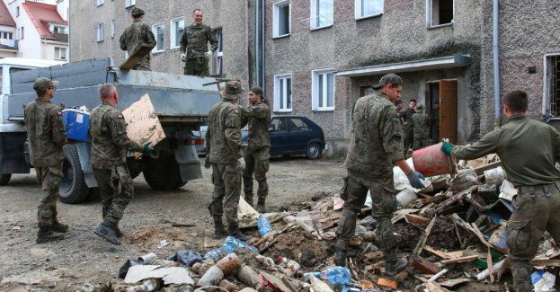 Komisja Europejska wypłaciła Polsce 76 mln euro z Funduszu Solidarności na pomoc po powodzi