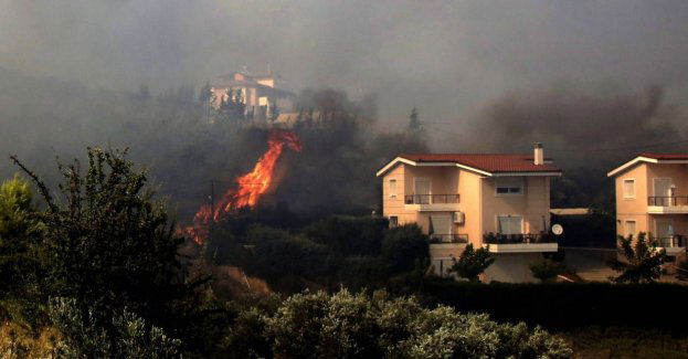 Rezygnacja z wycieczki do Grecji - klienci mogą odzyskać pieniądze z biura podróży