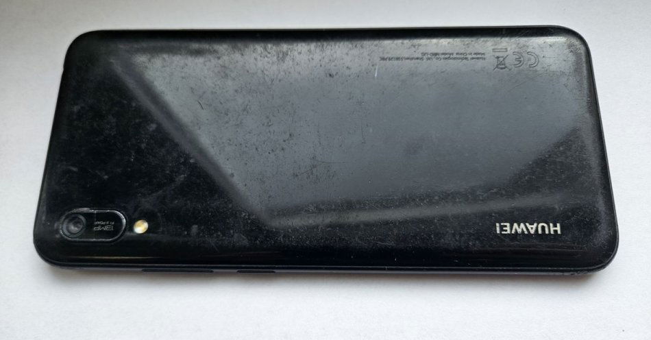 zdjęcie: Kto zgubił telefon? / fot. KMP w Ostrołęce