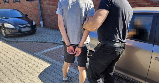 Przed policjantami schował się w krzakach. 43-latek od kilku lat nielegalnie przebywał w Polsce