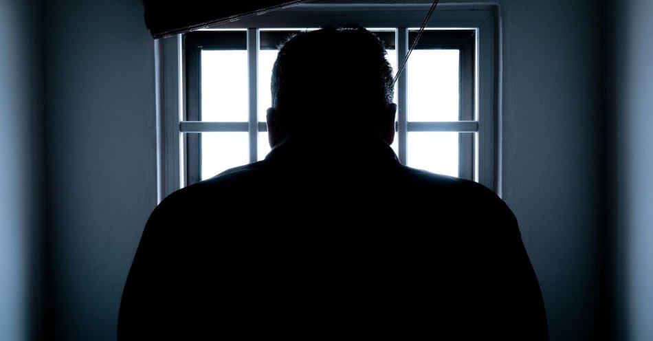 zdjęcie: Tymczasowy areszt za groźby i zniszczenie mienia / pexels/143580