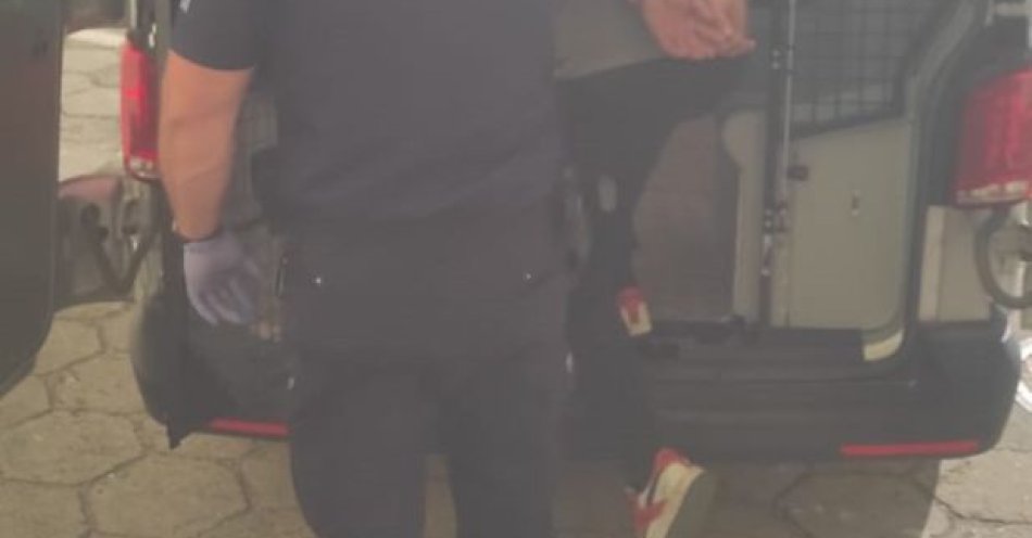 zdjęcie: Agresja wobec policjantów w Procynie. 23 latek zatrzymany / fot. KPP Mogilno
