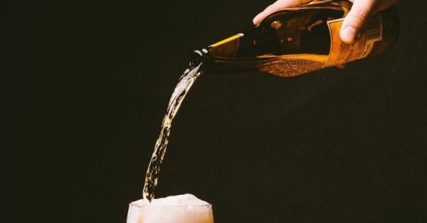 Ukradł pieniądze, ponieważ nie dostał darmowego piwa 29-latek w rękach policji