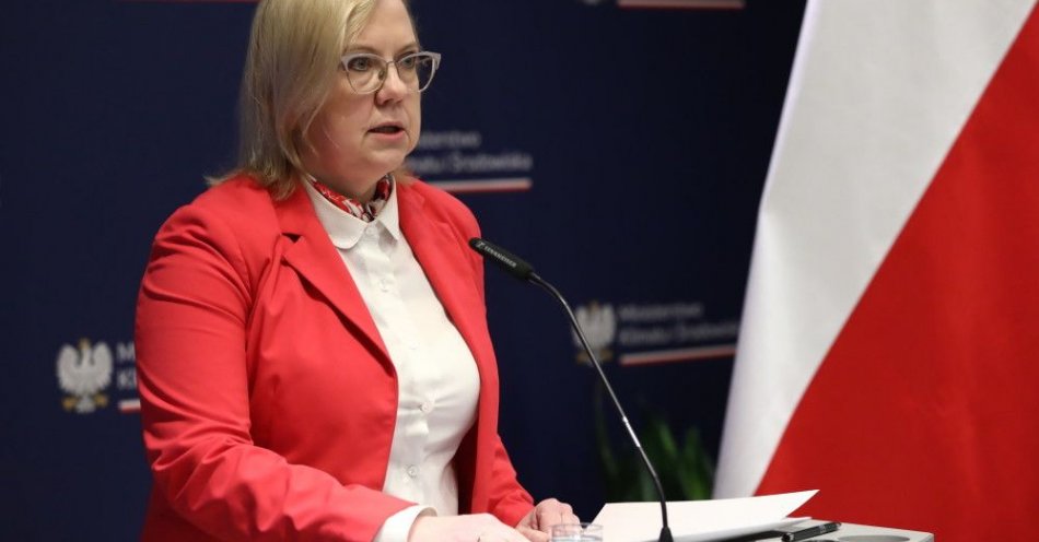 zdjęcie: Przygotowaliśmy poprawkę do ustawy wiatrakowej, by 5 proc. energii przekazywane było społeczności lokalnej / fot. PAP