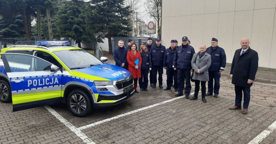 zdjęcie: Nowy radiowóz bełchatowskich policjantów / fot. KPP w Bełchatowie