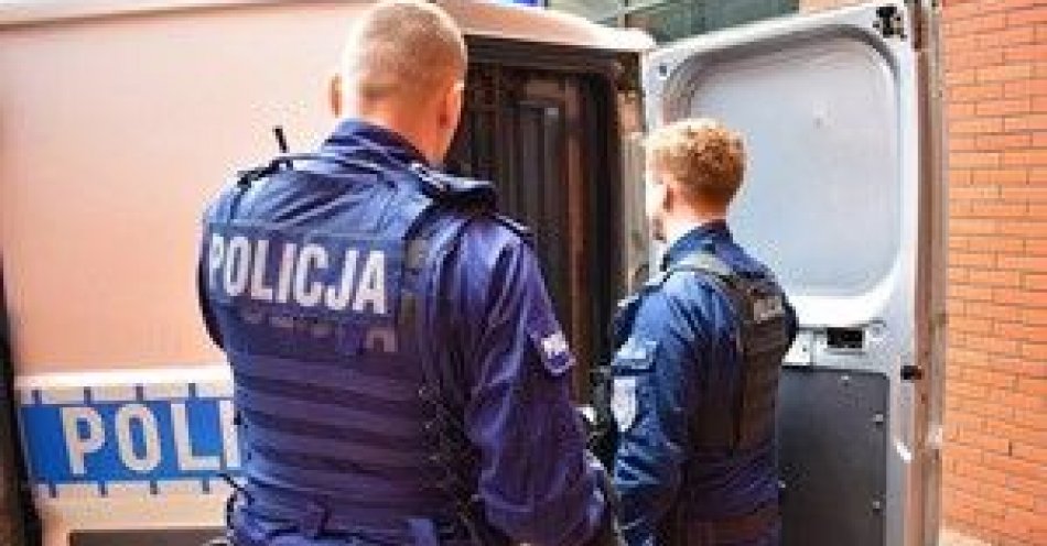 zdjęcie: Nieletni sprawca kradzieży z włamaniem zatrzymany przez policjantów / fot. KPP w Stargardzie