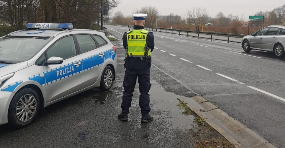 zdjęcie: Święta Wielkanocne – policjanci będą czuwać nad bezpieczeństwem podróżujących / fot. KMP w Grudziądzu