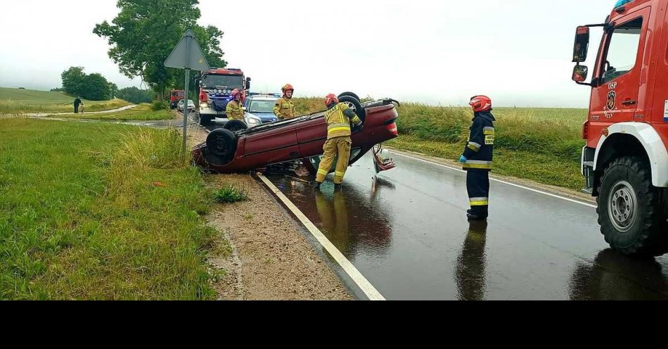 zdjęcie: Pijany kierowca dachował autem / fot. KPP w Kętrzynie