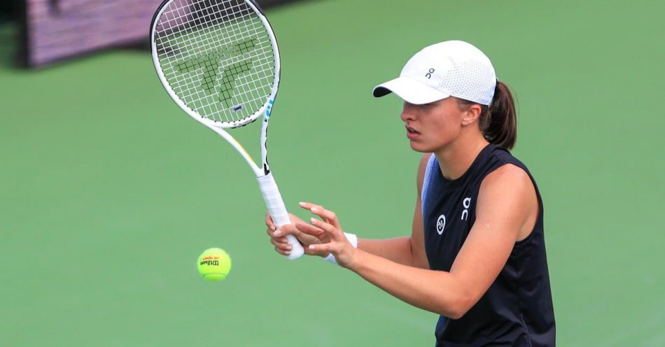 zdjęcie: Turniej WTA w Montrealu - awans Świątek do 1/8 finału / fot. PAP