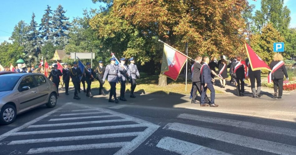 zdjęcie: Radziejowskie obchody 84. rocznicy wybuchu II wojny światowej / fot. KPP w Radziejowie