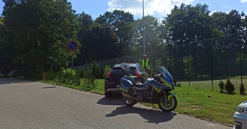 zdjęcie: Nie ustąpiła pierwszeństwa doprowadzając do zderzenia z policjantem na motocyklu. Była pod działaniem alkoholu / fot. KPP w Lidzbarku Warmińskim