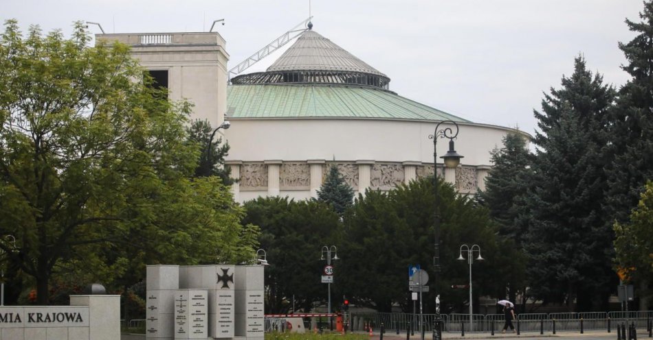 zdjęcie: W przyszły czwartek PKW wręczy posłom nowej kadencji zaświadczenia o wyborze / fot. PAP