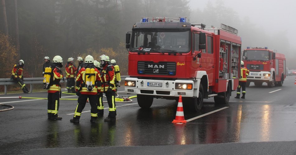 zdjęcie: Utrudnienia po wypadku na dk 15 w Lipnicy - dwie osoby ranne / pixabay/4653987