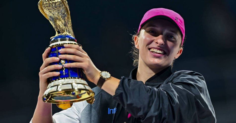 zdjęcie: Ranking WTA - Świątek powiększyła przewagę nad Sabalenką / fot. PAP