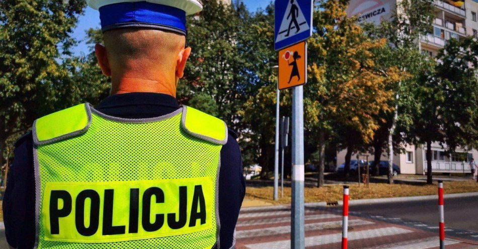 zdjęcie: Bezpieczna droga do szkoły Policja zwiększa patrole we wrześniu / fot. KPP Turek