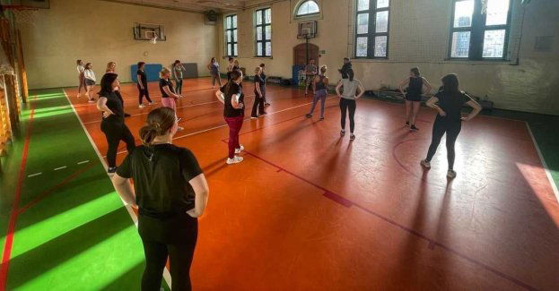 Samoobrona dla kobiet z policyjnymi instruktorami