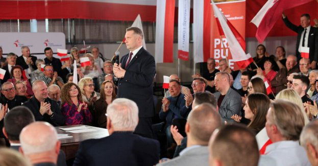 Czarnek zapowiedział powrót do budowy elektrowni jądrowej w Koninie