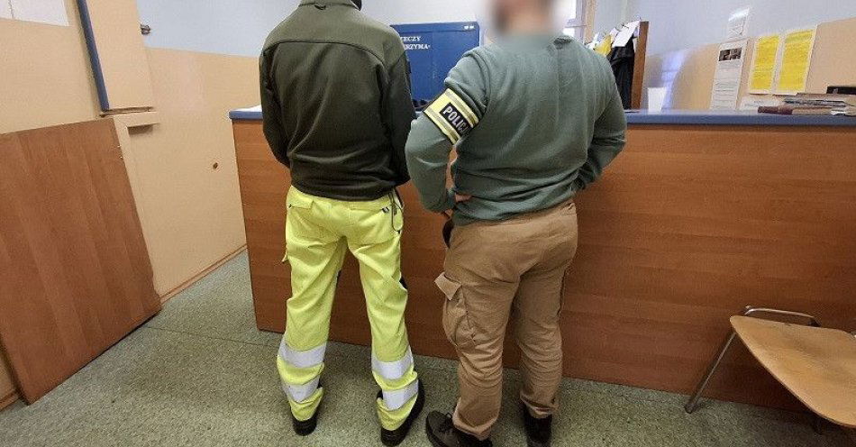 zdjęcie: Podpalił Audi z zemsty. Policja zatrzymała 47 latka / fot. KPP w Lęborku