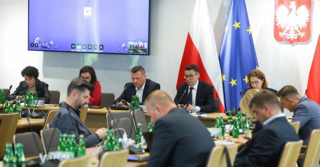 Komisja zarekomendowała przyjęcie projektu nowelizacji przepisów o TK