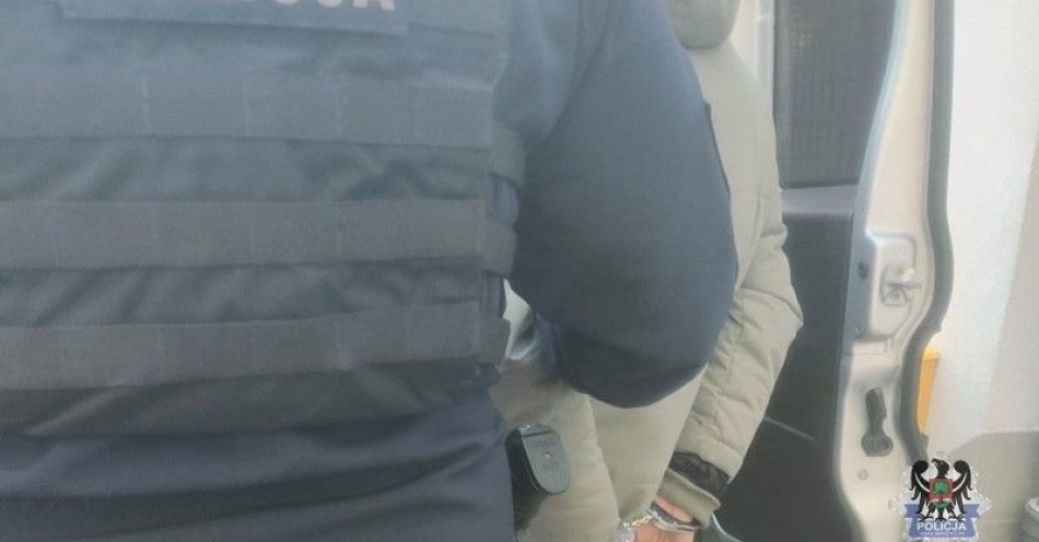 zdjęcie: Dwaj poszukiwani zatrzymani przez policję w Wałbrzychu / fot. KMP w Wałbrzychu
