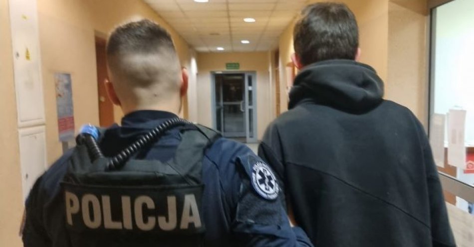 zdjęcie: Ujęcie obywatelskie pijanego kierowcy / fot. KMP w Gdyni