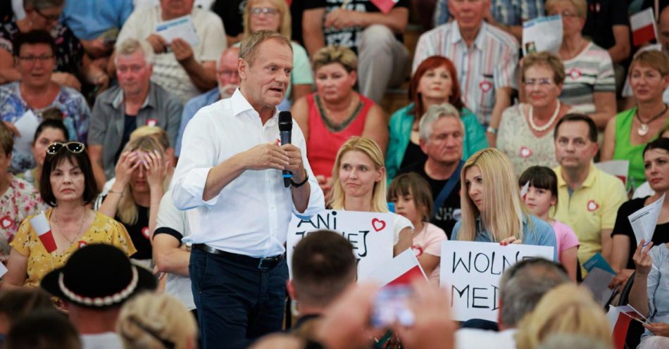 zdjęcie: Ten olbrzym - Polska - naprawdę się obudził i nic nas już nie zatrzyma / fot. PAP
