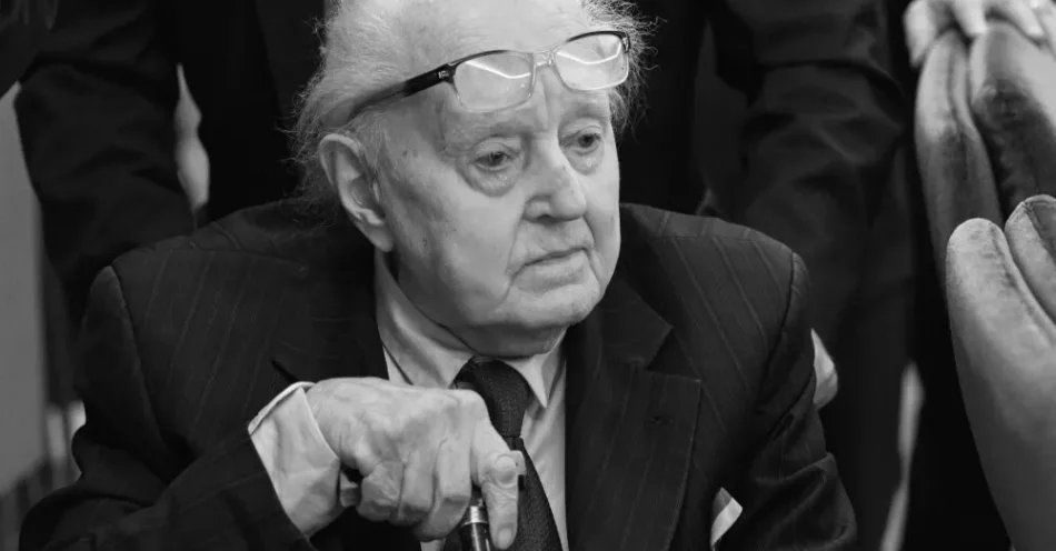 zdjęcie: Nie żyje Andrzej Wielowieyski - polityk, opozycjonista, działacz katolicki / Warszawa, 13.11.2023. Działacz opozycji demoktatycznej w PRL, wicemarszałek Senatu I kadencji Andrzej Wielowieyski podczas pierwszego posiedzenia Senatu XI kadencji na sali obrad izby w Warszawie, 13 bm. Senat XI kadencji został wybrany w wyborach 15 października 2023 r. (jm) PAP/Radek Pietruszka