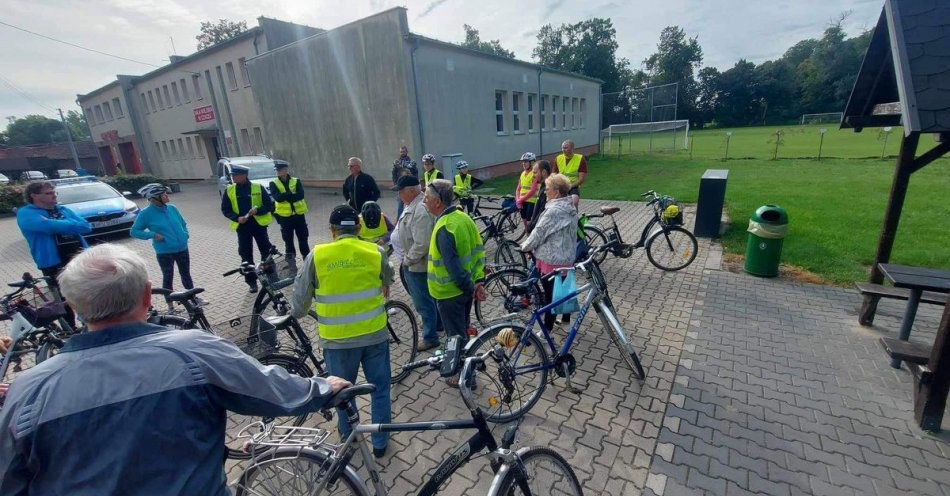 zdjęcie: Jesienny rajd rowerowy w Czaczu / fot. KPP Kościan