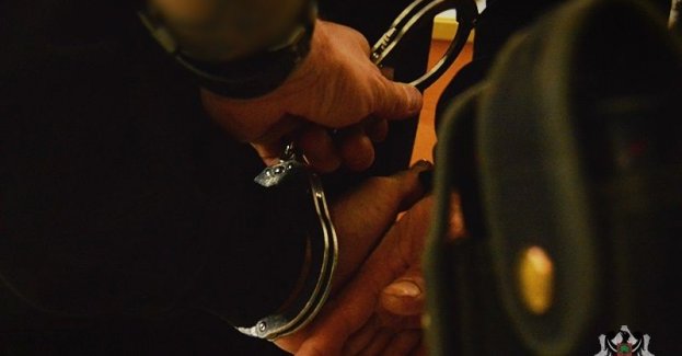 Pijany lokator uszkodził drzwi, bo nie mógł dostać się na strych. Teraz odpowie przed sądem