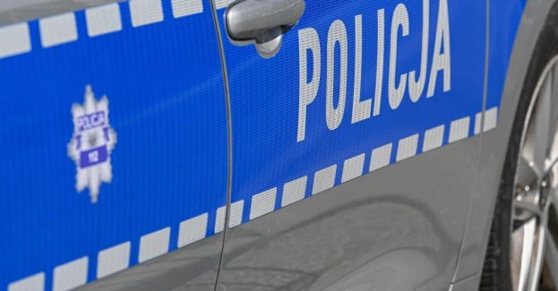 Policja szuka sprawcy śmiertelnego wypadku w gm. Krasnosielc; poruszał się audi A6