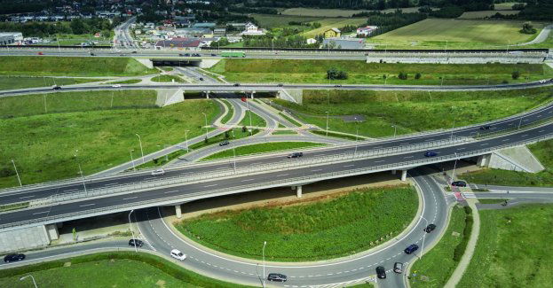 Przebudowa skrzyżowania ulic Maratońskiej i Dębowej