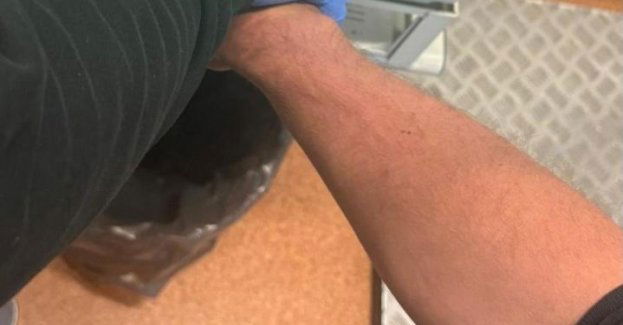 39 letni mężczyzna zatrzymany z ponad 60 porcjami narkotyków