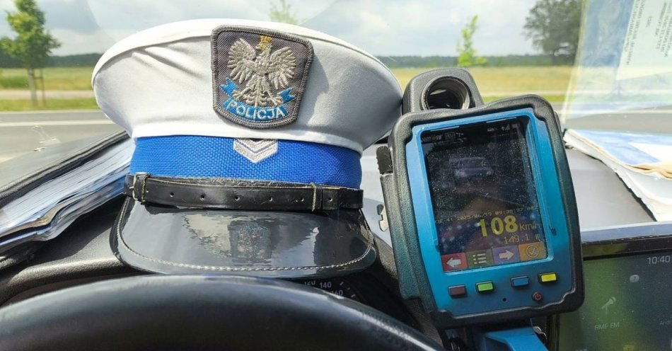 zdjęcie: Długi weekend nie zwalnia z przestrzegania obowiązujących limitów prędkości / fot. KPP w Pabianicach