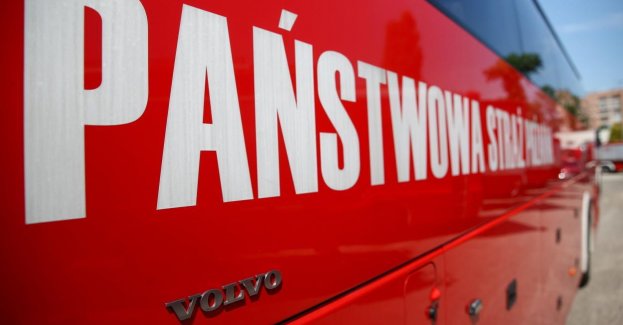 W miejscowości Trzebień bezzałogowiec spadł na ziemię; obiekt przejęło wojsko